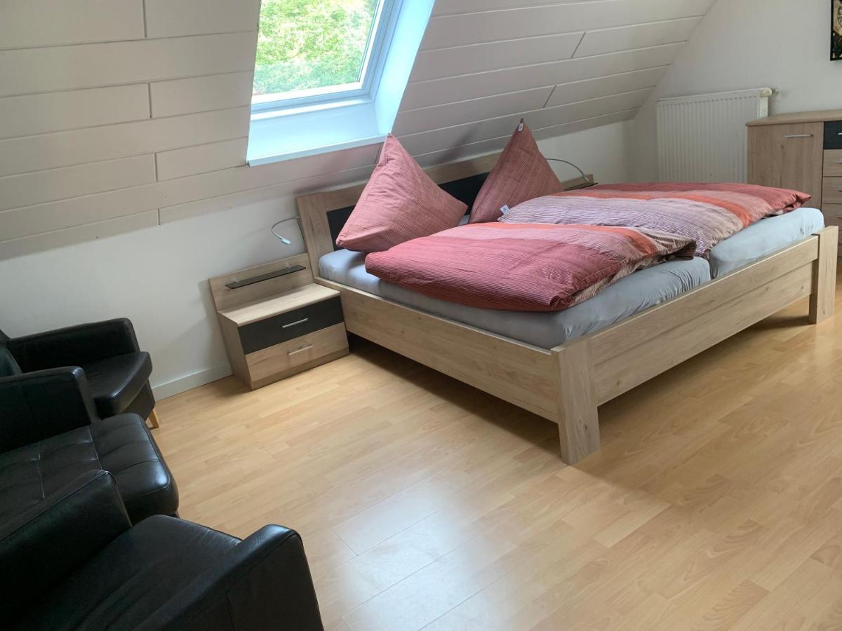 우베르헨 Boardinghouse Saargau 아파트 외부 사진